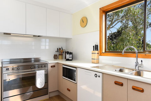 Port Of Call - Port Willunga - C21 SouthCoast Holidays - Maitland Accommodation 7