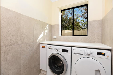 Port Of Call - Port Willunga - C21 SouthCoast Holidays - Maitland Accommodation 19