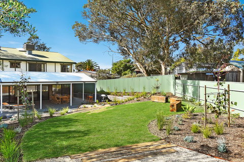 Port Of Call - Port Willunga - C21 SouthCoast Holidays - Maitland Accommodation 23