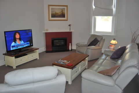 Jacaranda Cottage - Maitland Accommodation 2
