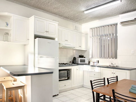 Seaview Sunset Holiday Apartments - Maitland Accommodation 34