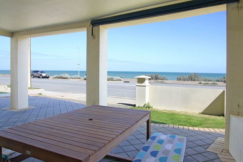Seaview Sunset Holiday Apartments - Maitland Accommodation 36