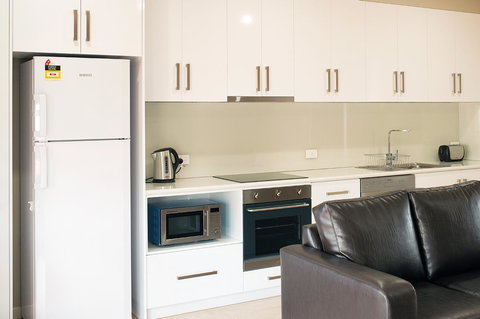 Renmark Holiday Apartments - Maitland Accommodation 7