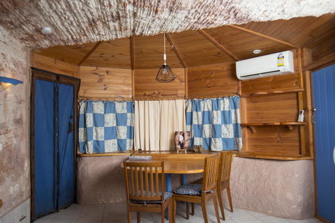 Ali\'s Underground Studio - Maitland Accommodation 6
