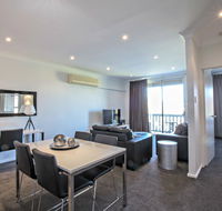 Adelaide DressCircle Apartments - Archer Street - Maitland Accommodation