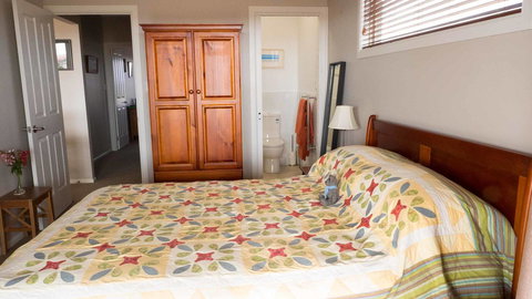 Rezare House Bed & Breakfast - Maitland Accommodation 14