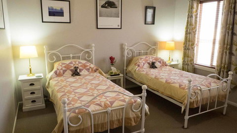 Rezare House Bed & Breakfast - Maitland Accommodation 8
