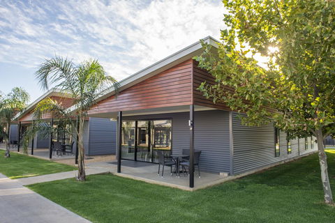 Paringa Resort - Maitland Accommodation 0