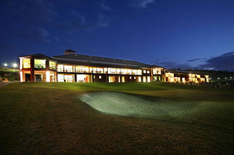 Lady Bay Hotel - Maitland Accommodation 0