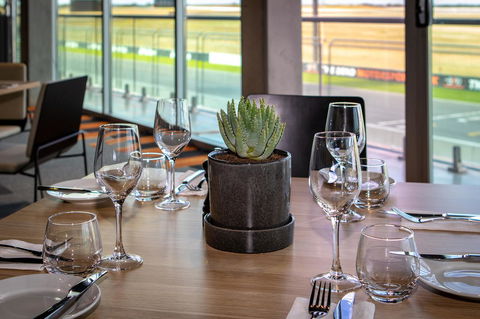 Rydges Pit Lane - Maitland Accommodation 37