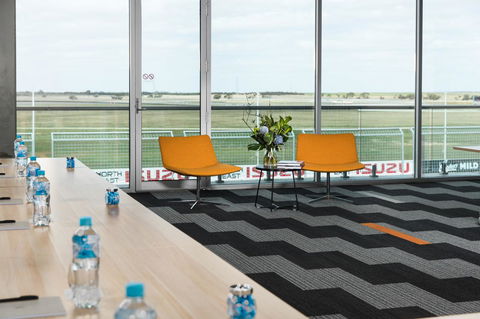 Rydges Pit Lane - Maitland Accommodation 4
