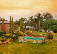 Clare Country Club - Maitland Accommodation