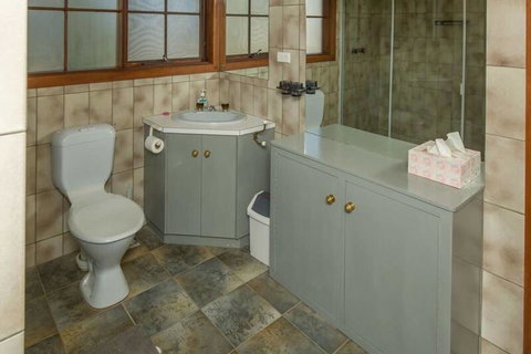 Bimbadeen - Maitland Accommodation 6