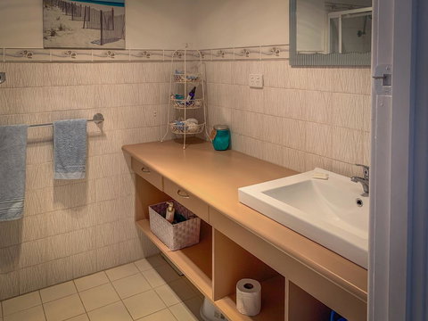 Seascape - Maitland Accommodation 14