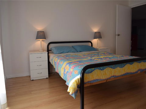 South Coast Escape - Maitland Accommodation 9