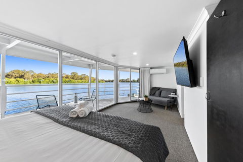 Murray River Queen - Maitland Accommodation 10