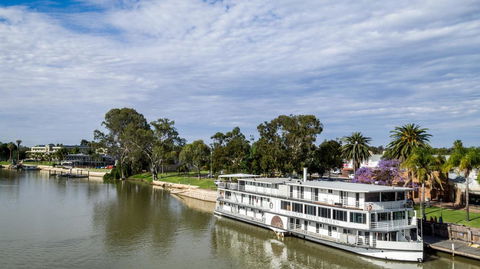 Murray River Queen - Maitland Accommodation 0