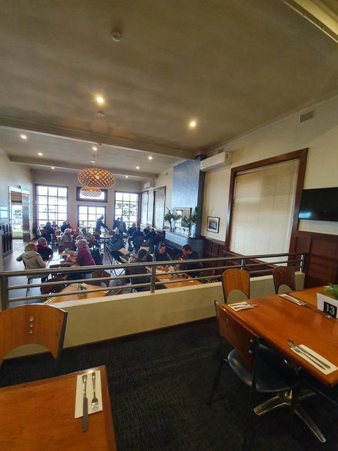 Pier Hotel Port Lincoln - Maitland Accommodation 8