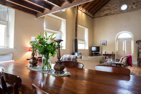 Clare Valley Heritage Retreat - Maitland Accommodation 7