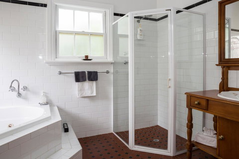 Clare Valley Heritage Retreat - Maitland Accommodation 0