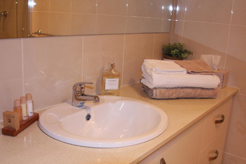 C And C Tanunda - Maitland Accommodation 7