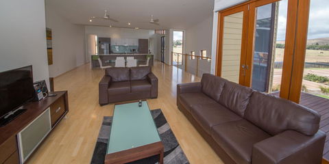 South Shores Yellowfin Villa 96 - South Shores Normanville - Maitland Accommodation 1