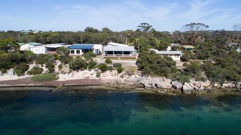 Seasalt - Maitland Accommodation 11