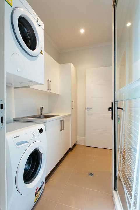 Seasalt - Maitland Accommodation 7