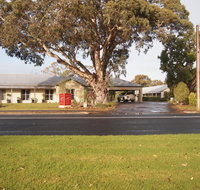 Alexander Cameron Suites - Maitland Accommodation