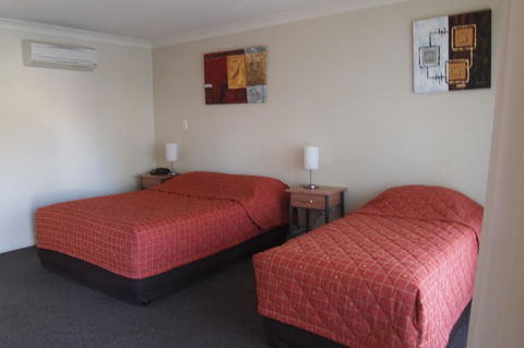 Alexander Cameron Suites - Maitland Accommodation 28