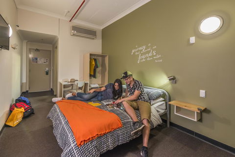 YHA Adelaide Central - Maitland Accommodation 36