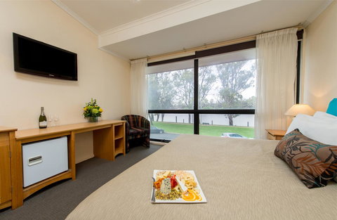 Berri Hotel - Maitland Accommodation 36
