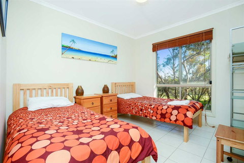 Cabernet Cottage - Maitland Accommodation 2