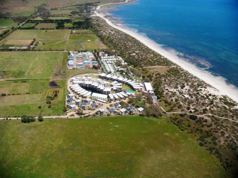 South Shores Trevally Villa 92 - South Shores Normanville - Maitland Accommodation 3