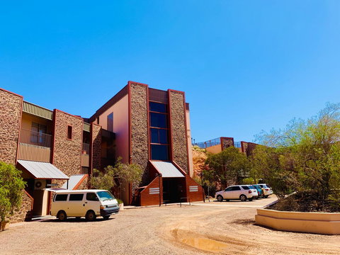 Desert Cave Hotel - Maitland Accommodation 28
