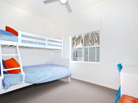 Seas The Day - Maitland Accommodation 13