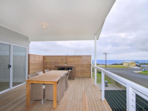 Seas The Day - Maitland Accommodation 16