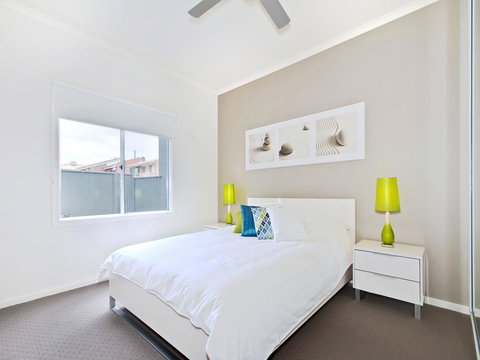 Seas The Day - Maitland Accommodation 11