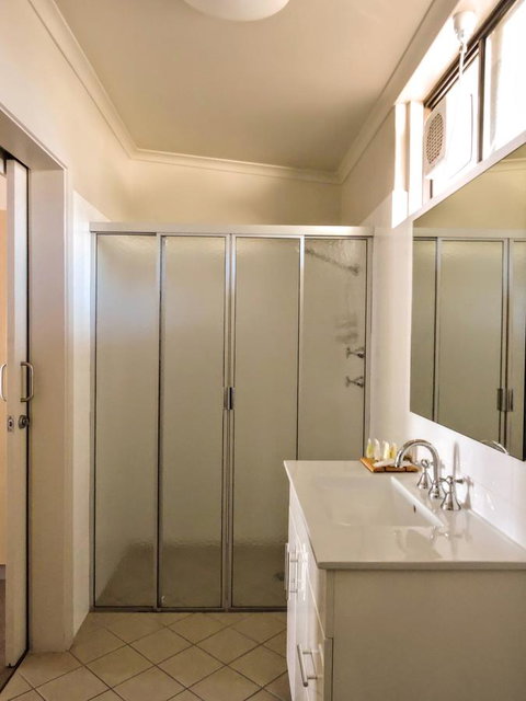 Highway One Motel - Maitland Accommodation 4