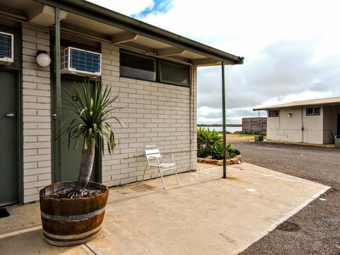Highway One Motel - Maitland Accommodation 15