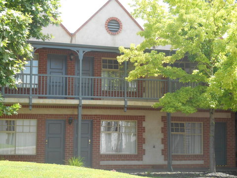 St Francis Winery - Maitland Accommodation 15