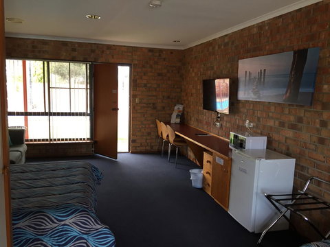 Kadina Gateway Motor Inn - Maitland Accommodation 6