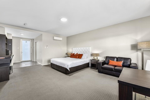 Robe Marina Accommodation - Maitland Accommodation 7