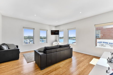 Robe Marina Accommodation - Maitland Accommodation 23