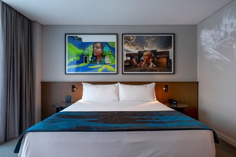 The Adnate Perth - Art Series - Maitland Accommodation 13