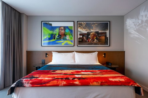 The Adnate Perth - Art Series - Maitland Accommodation 15