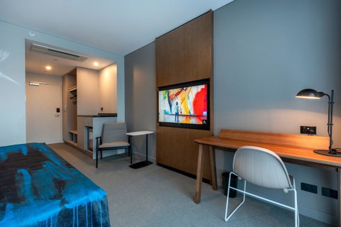 The Adnate Perth - Art Series - Maitland Accommodation 12