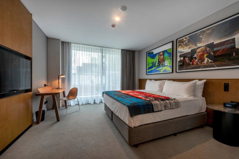 The Adnate Perth - Art Series - Maitland Accommodation 11