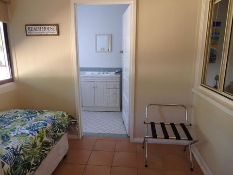 Lazy Lobster Holiday Units & Chalets - Maitland Accommodation 7