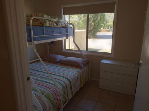 Lazy Lobster Holiday Units & Chalets - Maitland Accommodation 22